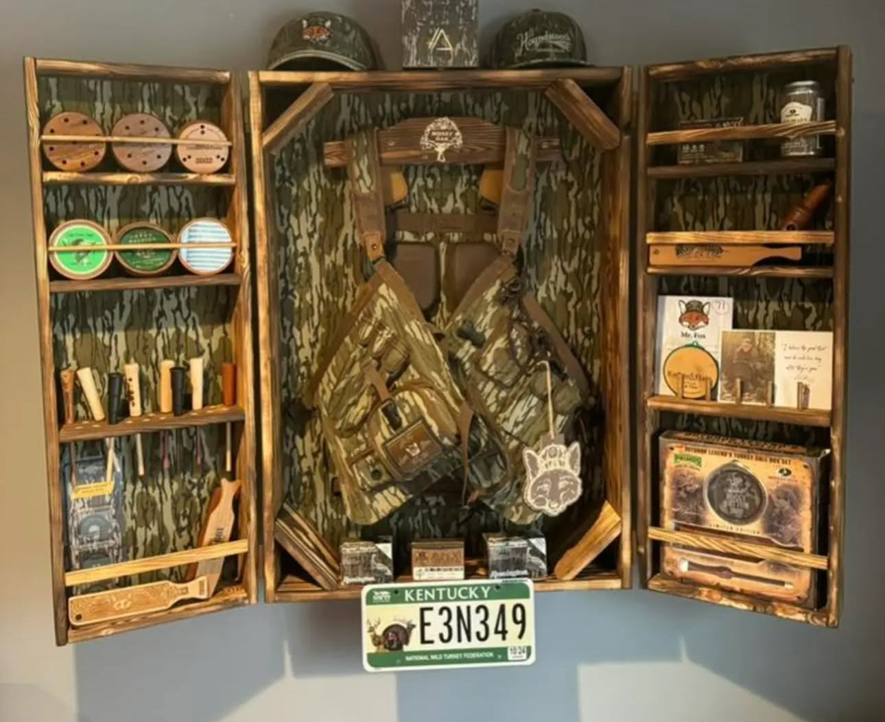 Custom Vest/Bow Display