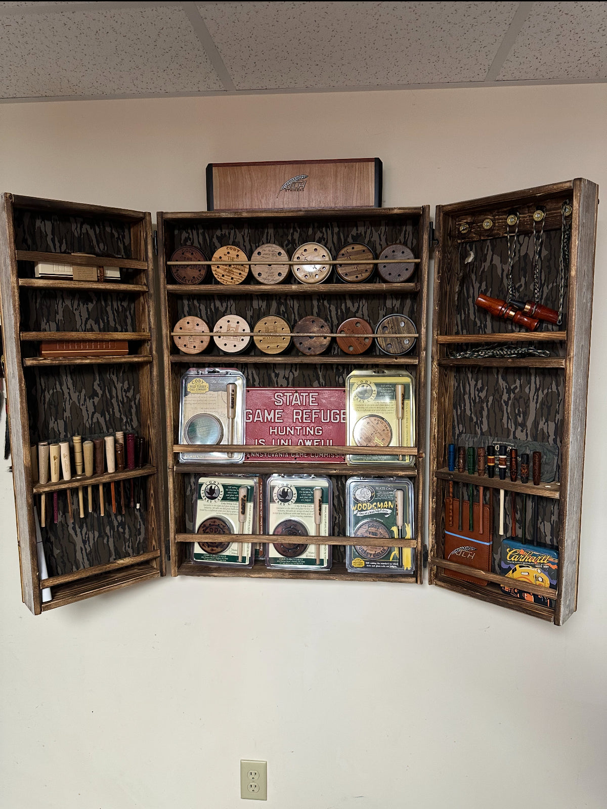 Turkey Call Display Rack Custom Doored Display (Turkey/Waterfowl) – Red Mist Displays